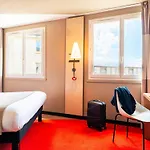 فندق Ibis Centre 3*