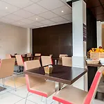 Ibis Centre Hotel