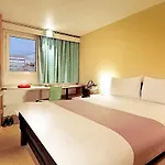 Ibis Centre Hotel 3*