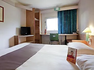 Hotel Ibis Centre 3*
