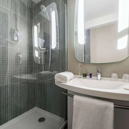 Ibis Centre 3* コニャック