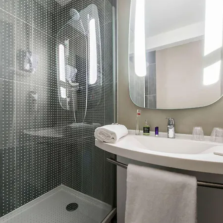 Ibis Centre 3* コニャック