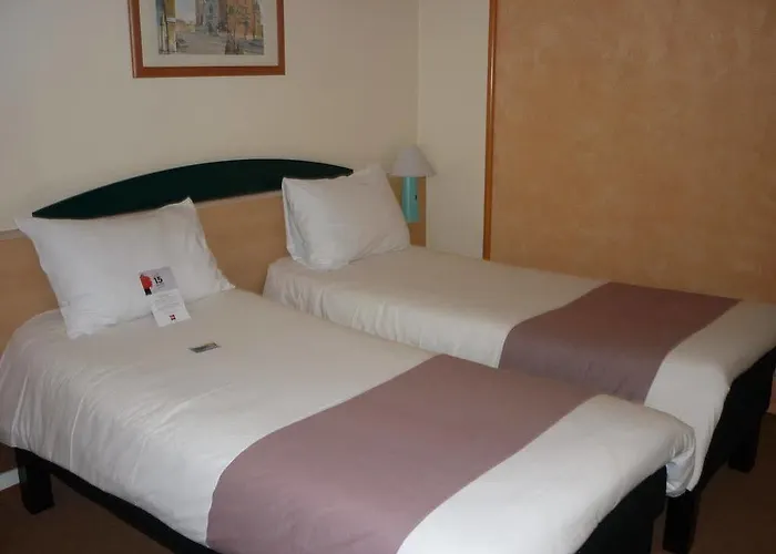 Ibis Centre 3*